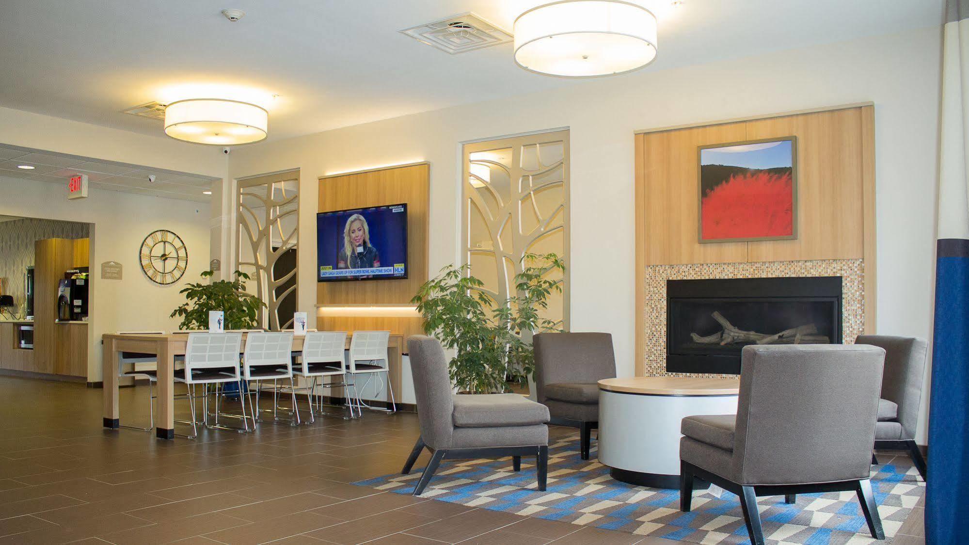 Microtel Inn & Suites By Wyndham - Penn Yan Eksteriør bilde