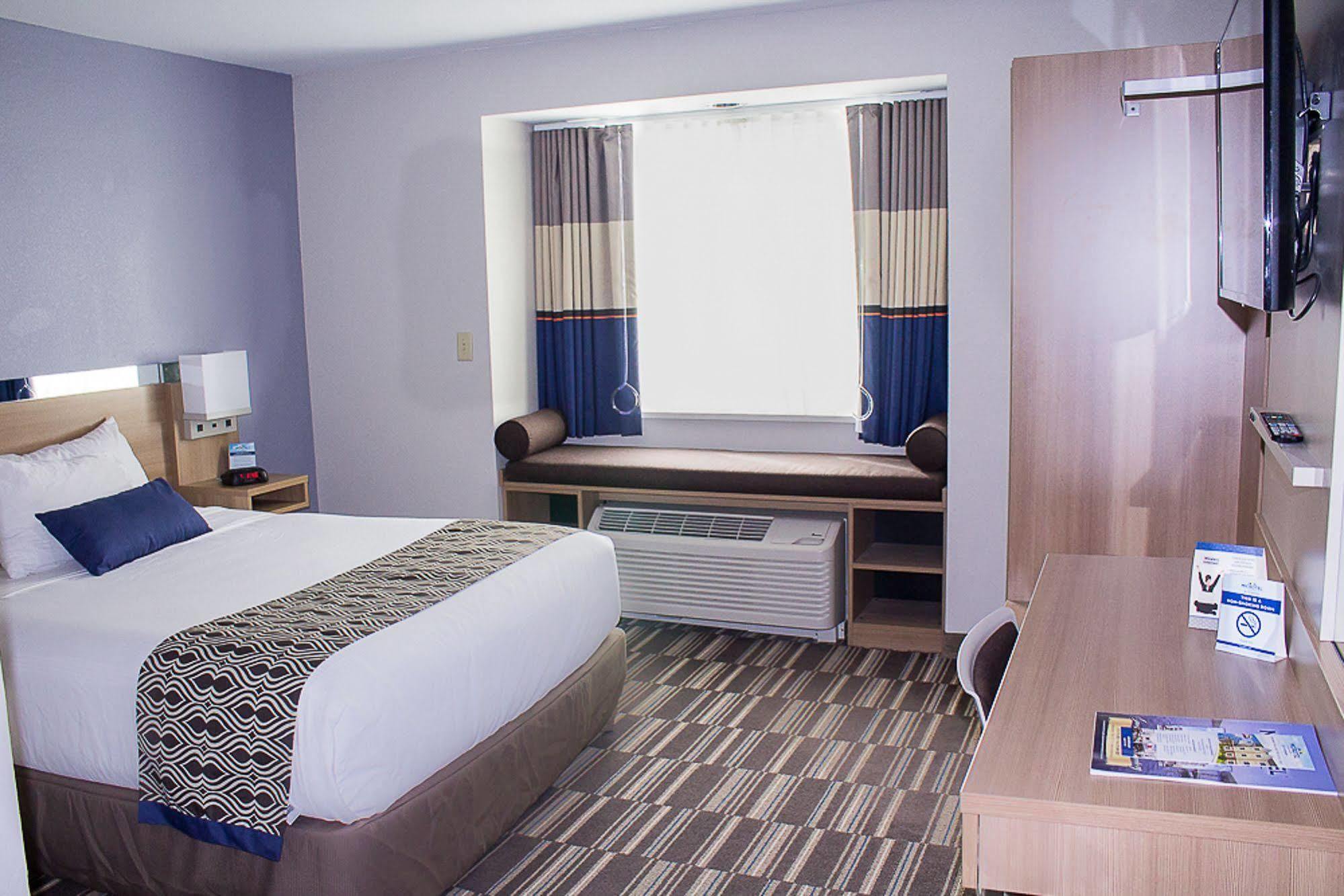 Microtel Inn & Suites By Wyndham - Penn Yan Eksteriør bilde