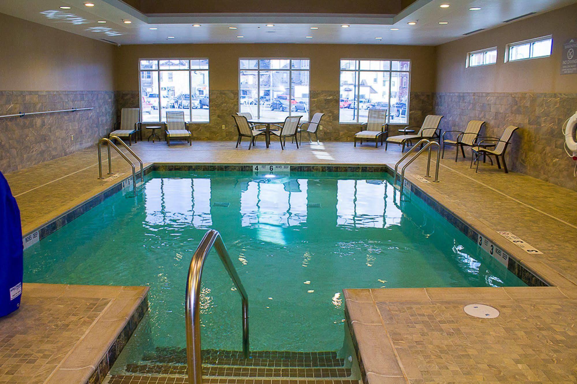 Microtel Inn & Suites By Wyndham - Penn Yan Eksteriør bilde